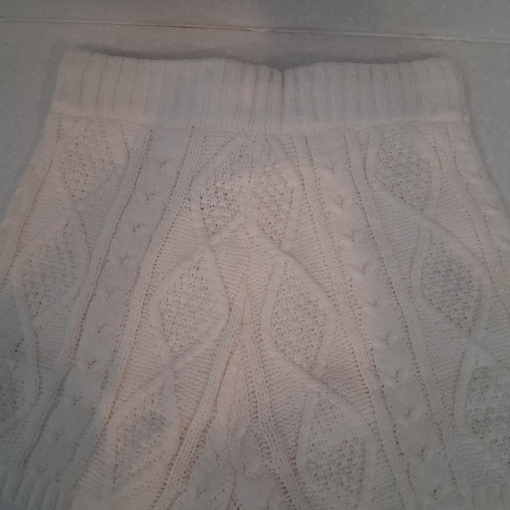 525 America Cable Knit Hoodie Sweater And Shorts Lounge Set - Cream - Picture 7 of 12